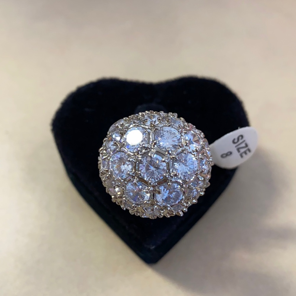 Crystal cluster size 8 brand new ring. Beautiful.